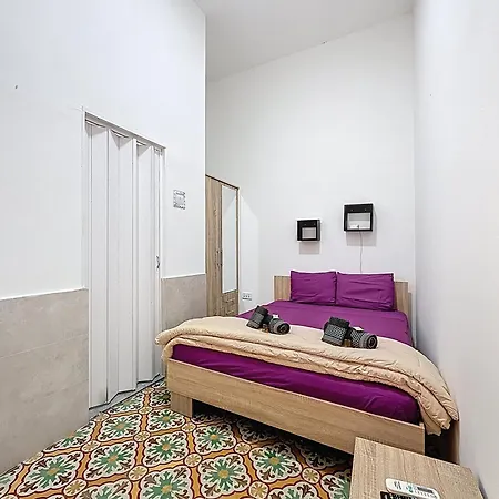 아파트 Modern With Private Jacuzzi & Garden, Wifi & Air Conditioning 그지라